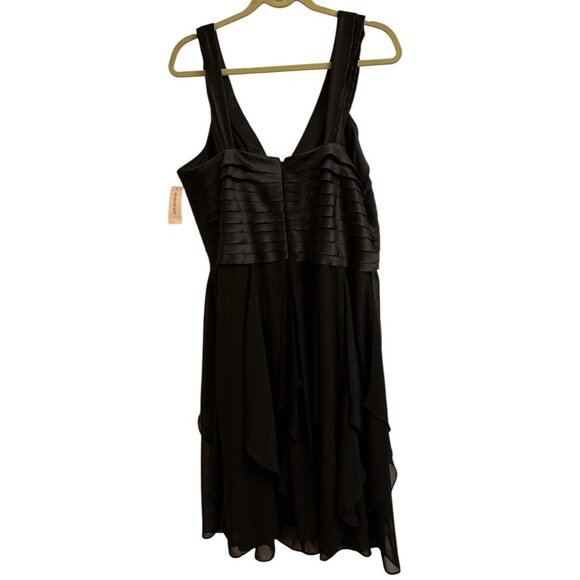 DressBarn Woman Black Cocktail Holiday Party Dress 14W NWT Flowy Fairy Lined $80 - Picture 8 of 8